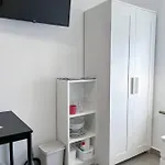 Lujza Apartment *